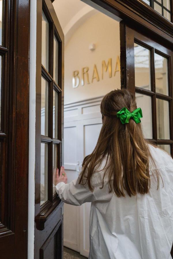 Hotel Brama Bromley Exterior foto